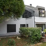Schoene Maisonette Im Villa 12-5 Uni Mainz
