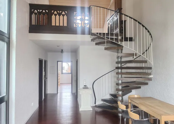 Schoene Maisonette Im Villa 12-5 Uni Mainz